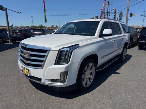 White 2019 Cadillac Escalade ESV Luxury