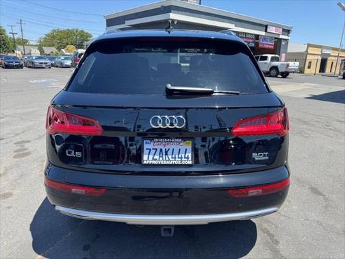 2018 Audi Q5 2.0T Premium Plus