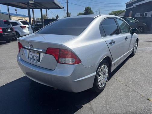 2010 Honda Civic DX-VP