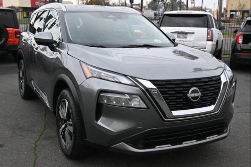 2023 Nissan Rogue SL