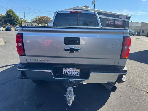 2017 Chevrolet Silverado 2500 LT