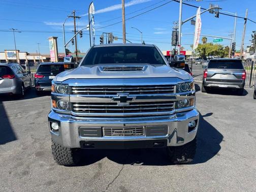 2017 Chevrolet Silverado 2500 LT