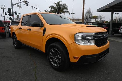 2022 Ford Maverick XLT 4dr SuperCrew 4.5 ft. SB