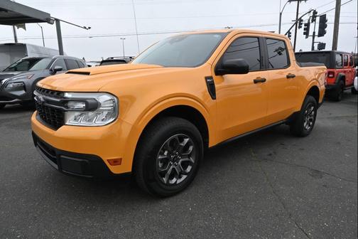 2022 Ford Maverick XLT 4dr SuperCrew 4.5 ft. SB