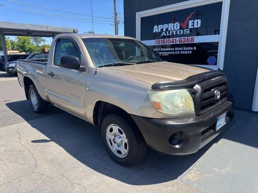 Tan 2006 Toyota Tacoma Base