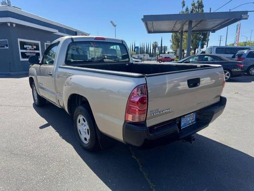Tan 2006 Toyota Tacoma Base