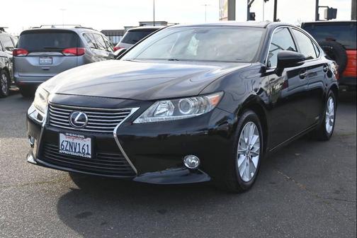 2013 Lexus ES 300h Base