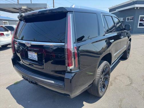 2015 Cadillac Escalade Premium