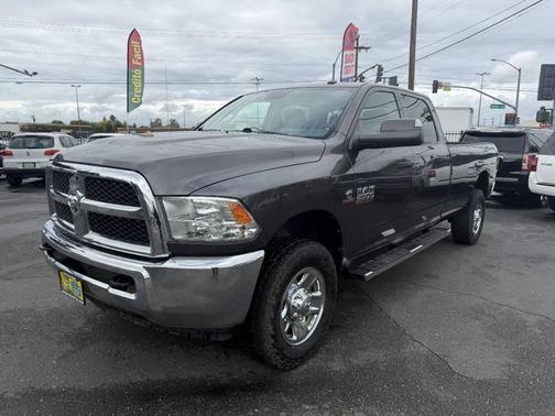Gray 2014 RAM 2500 Tradesman 4x4 4dr Crew Cab 8 ft. LB Pickup