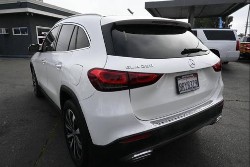 2021 Mercedes-Benz GLA 250 Base 4MATIC