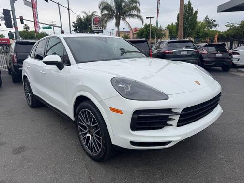 White 2020 Porsche Cayenne Cayenne