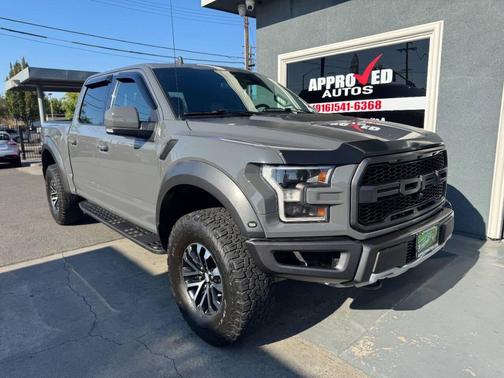 2020 Ford F-150 Raptor 4x4 4dr SuperCrew 5.5 ft. SB