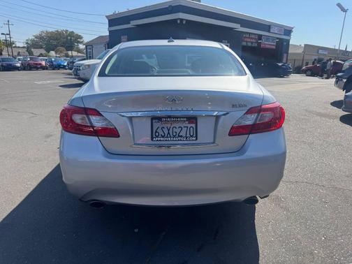 2012 INFINITI M35h Base