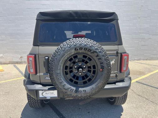 Marsh Gray 2026 Ford Bronco Badlands