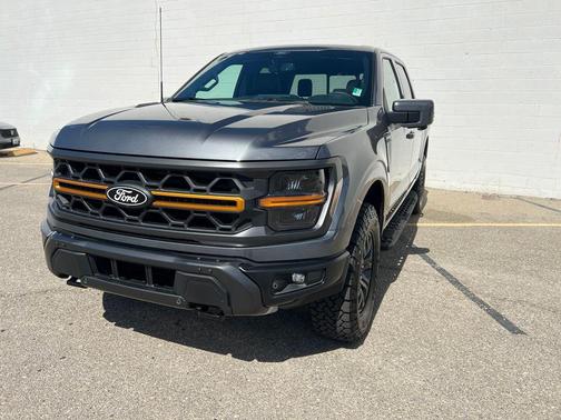 Carbonized Gray Metallic 2026 Ford F-150 Tremor
