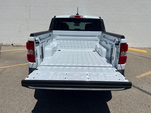 Oxford White 2026 Ford Maverick XLT