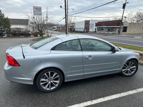 2013 Volvo C70 T5