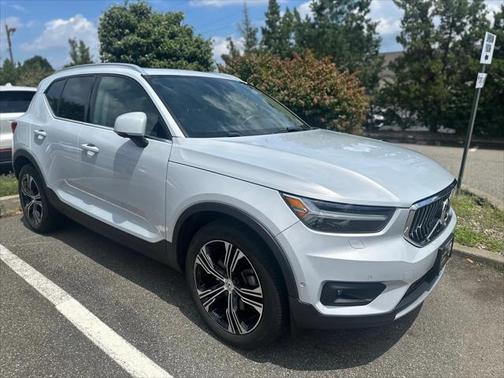 2022 Volvo XC40 T5 Inscription