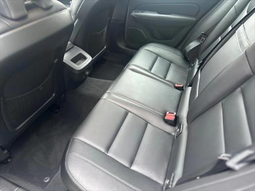 2024 Volvo S60 B5 Core Dark Theme