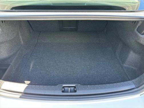 2024 Volvo S60 B5 Core Dark Theme