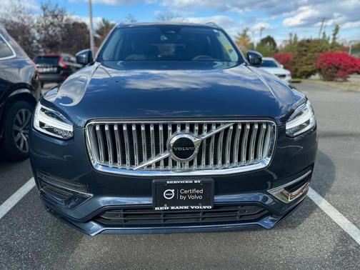 2025 Volvo XC90 B5 Core