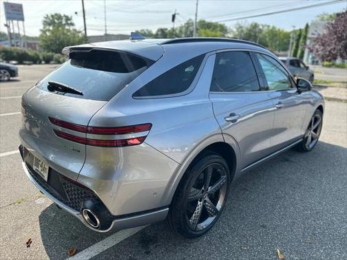 2024 Genesis GV70 3.5T AWD Sport