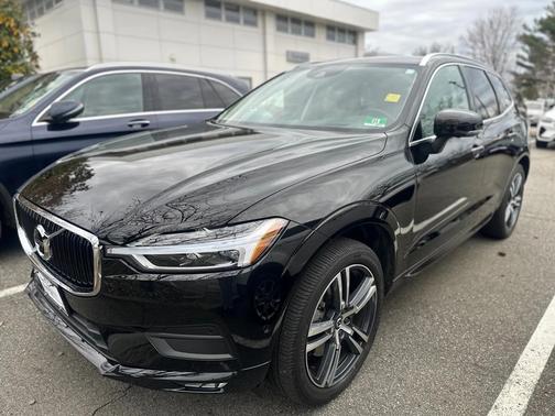 2019 Volvo XC60 T6 Momentum