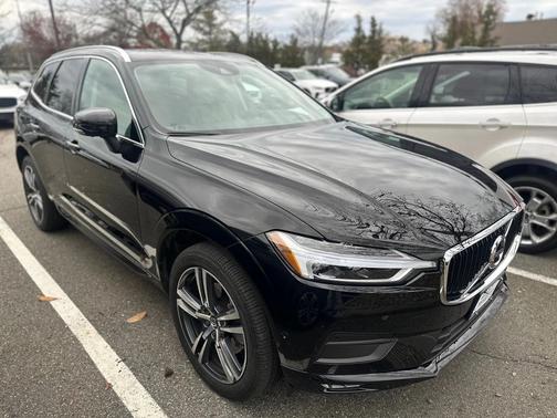 2019 Volvo XC60 T6 Momentum