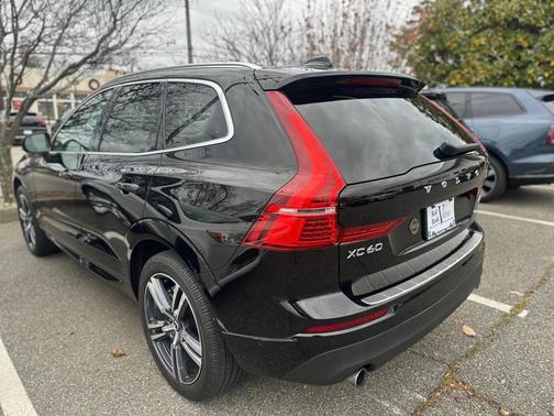 2019 Volvo XC60 T6 Momentum