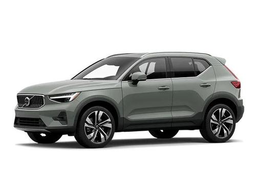 2025 Volvo XC40 Ultra Bright Theme