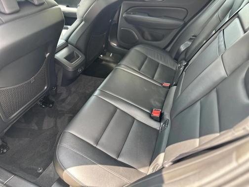 2024 Volvo S60 B5 Core Dark Theme