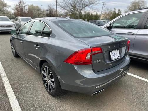 2017 Volvo S60 Inscription T5 Platinum