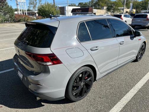 2022 Volkswagen Golf GTI 2.0T SE DSG