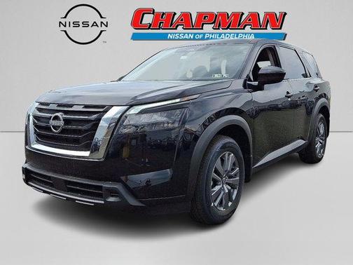 2025 Nissan Pathfinder S