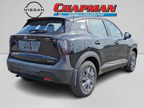 2025 Nissan Kicks S