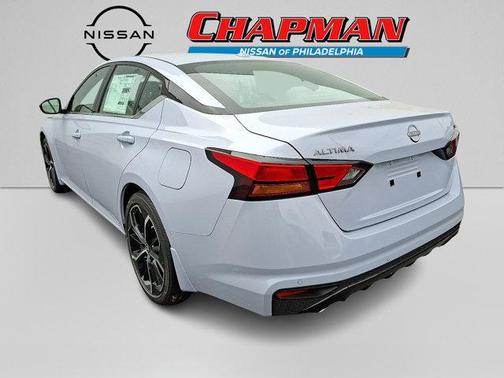 2025 Nissan Altima SR