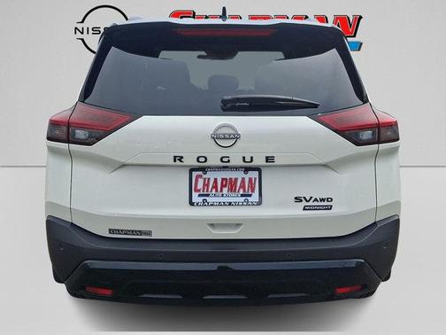2 Tone White / Black Roof 2023 Nissan Rogue SV