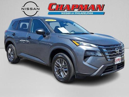 Gun Metallic 2024 Nissan Rogue S