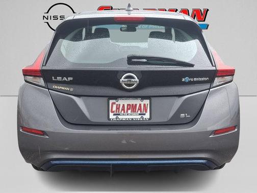 Gun Metallic 2018 Nissan Leaf SL