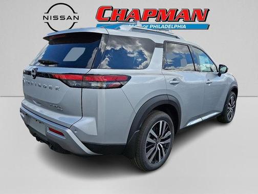 2025 Nissan Pathfinder Platinum