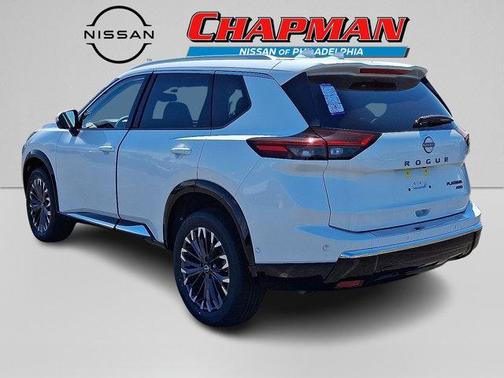 Everest White P 2026 Nissan Rogue Platinum