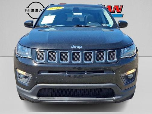 Diamond Black 2018 Jeep Compass Latitude