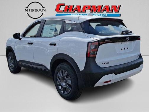 2025 Nissan Kicks S