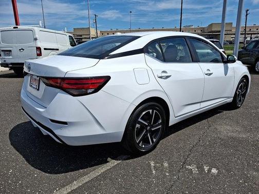 2025 Nissan Sentra SV