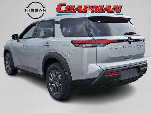 2025 Nissan Pathfinder S