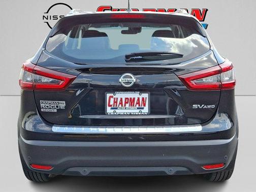 2022 Nissan Rogue Sport SV