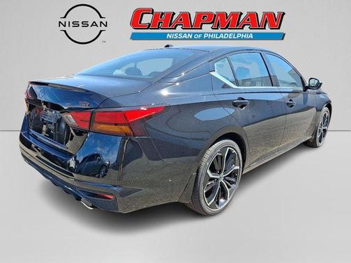 2025 Nissan Altima SR