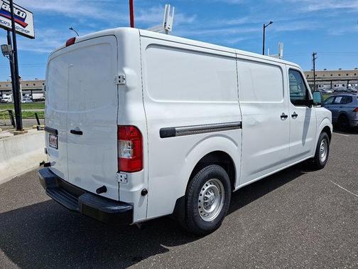 2020 Nissan NV Cargo NV1500 S V6