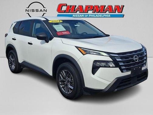 Glacier White 2024 Nissan Rogue S