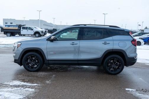 2023 GMC Terrain AT4